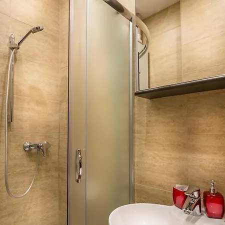 Vaci Point Deluxe Budapest