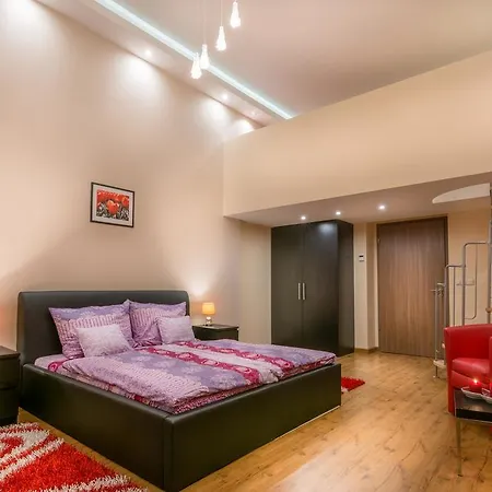Vaci Point Deluxe Apartment *